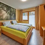 דירה Appartementhaus Karin