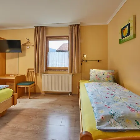 Appartementhaus Karin Фихофен