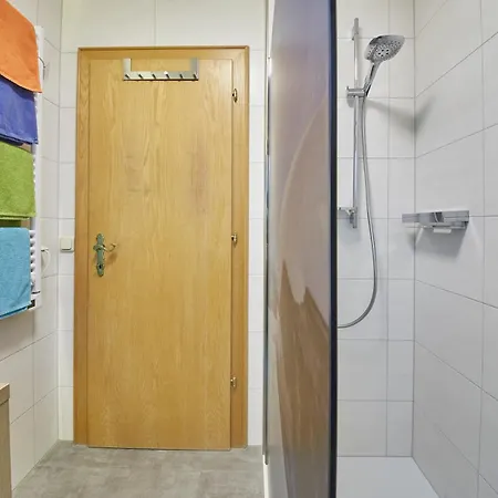 Апартаменты Appartementhaus Karin Фихофен